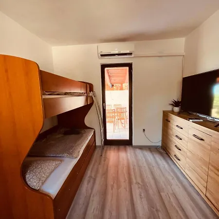 Apartment Lea
